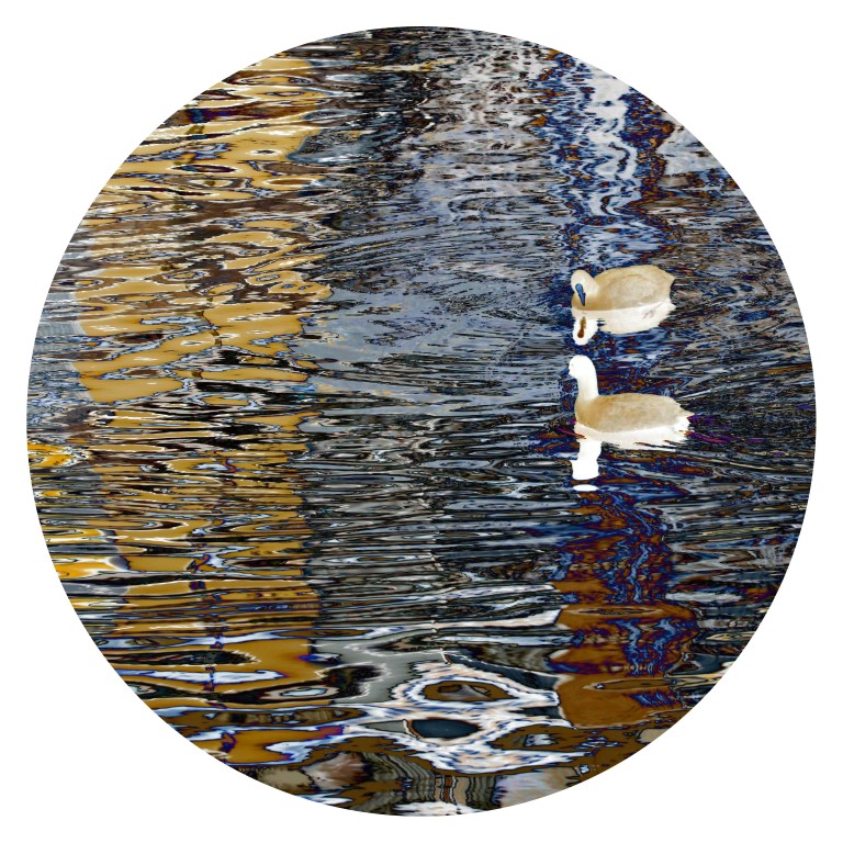 Acqua-reflets 364-PM sur toile ronde 70cm vernie