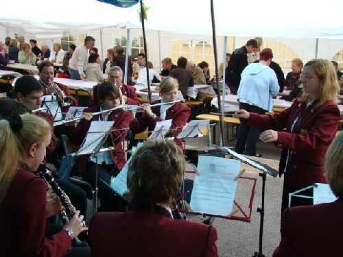 Déjeuner sur fond de musique avec l'Harmonie d'Hüttersdorf