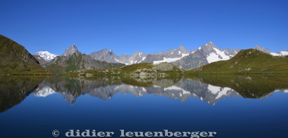 SUISSE LAC FENÊTRE -GRAND ST_BERNARD D5 PHOTOS 26 AOÛT 2016 634.jpg