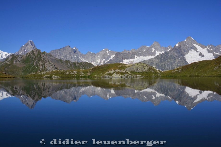 SUISSE LAC FENÊTRE -GRAND ST_BERNARD D5 PHOTOS 26 AOÛT 2016 380.jpg