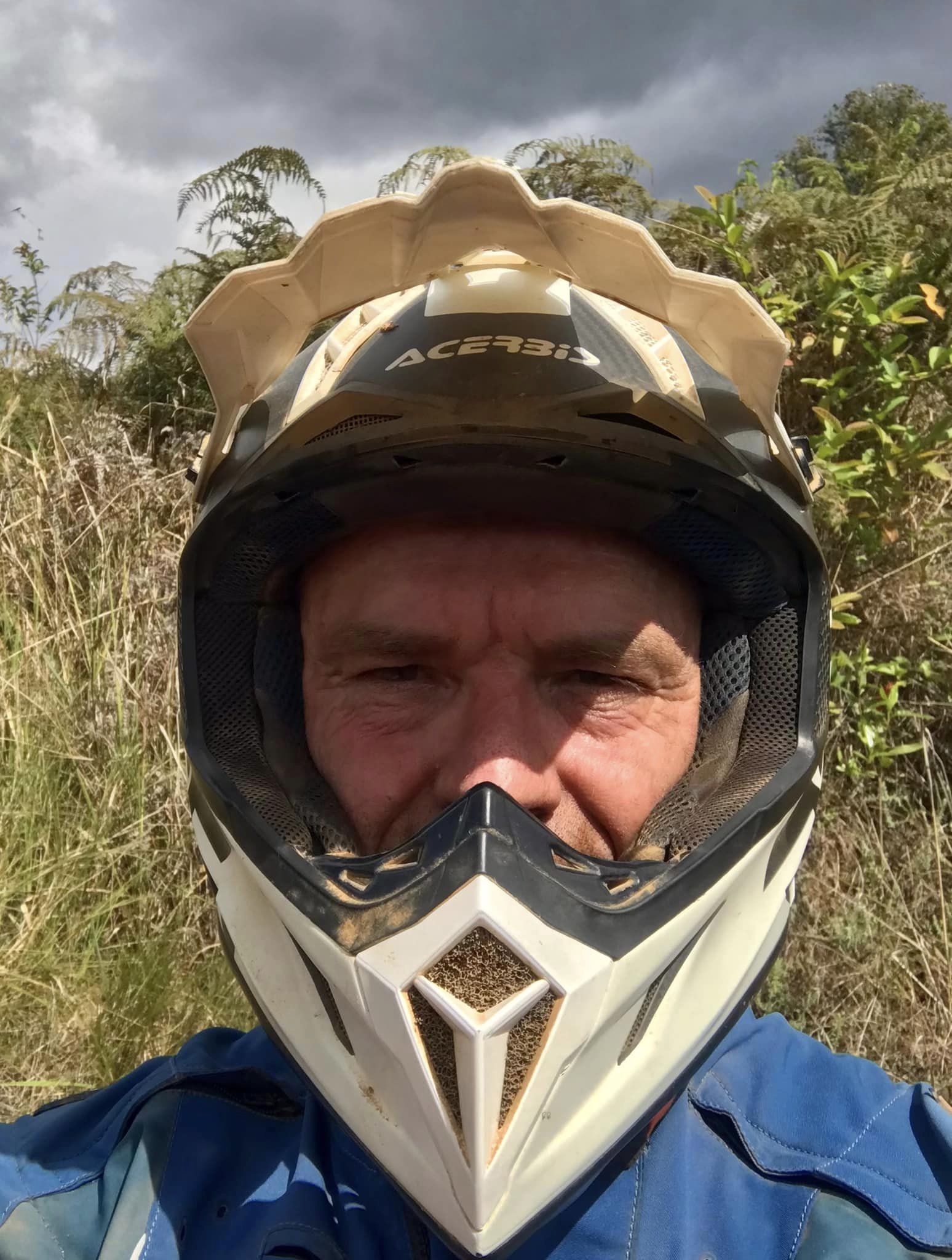 François Serrano passionné de Moto à Madagascar