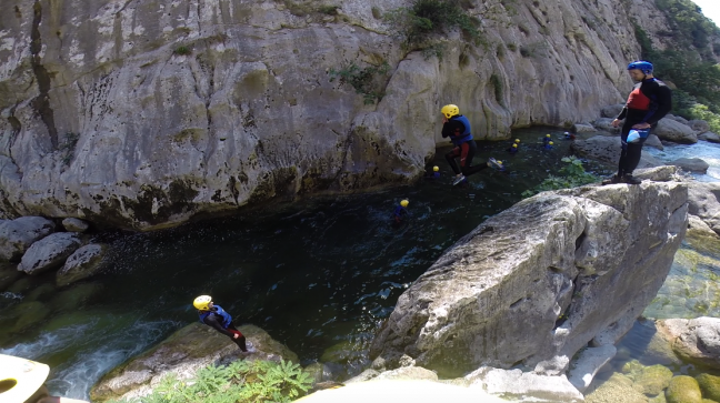 canyoning-saut-2.png