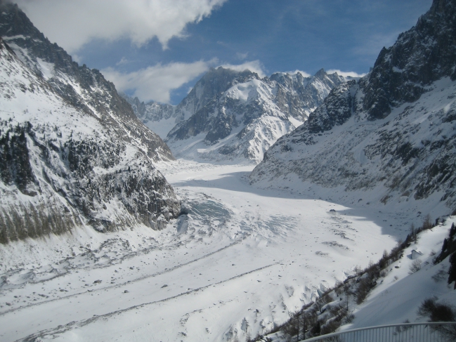 Mer_de_Glace_hiver.jpg