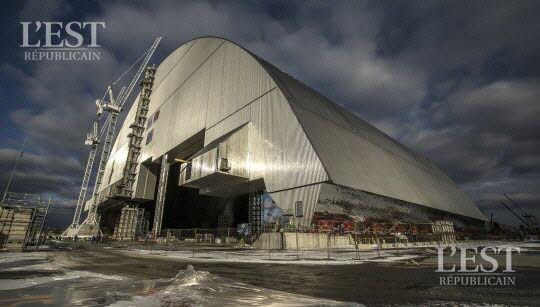 un-dome-geant-pour-la-centrale-de-tchernobyl-1479246519.jpg