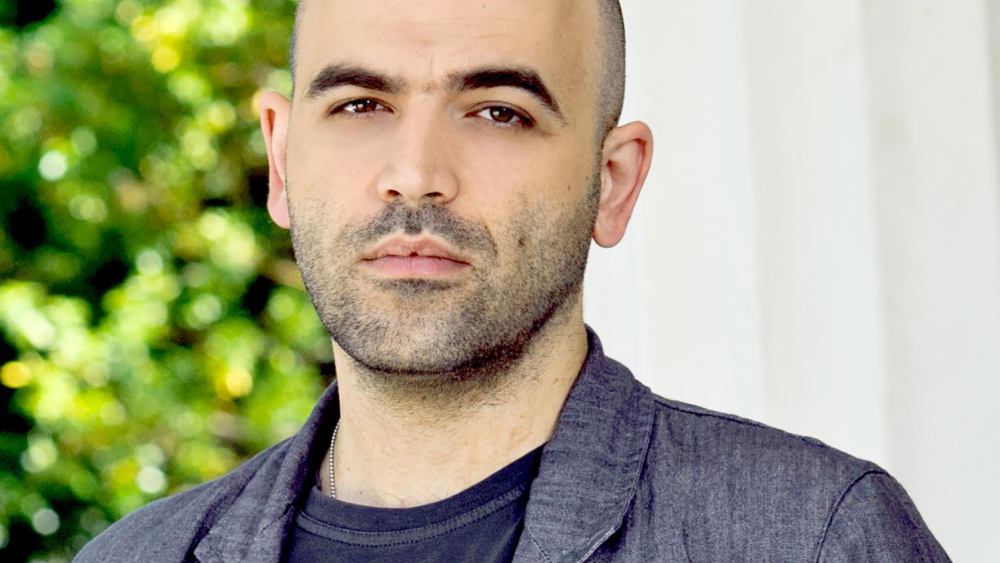 roberto-saviano-photo-barbara-ledda.jpg