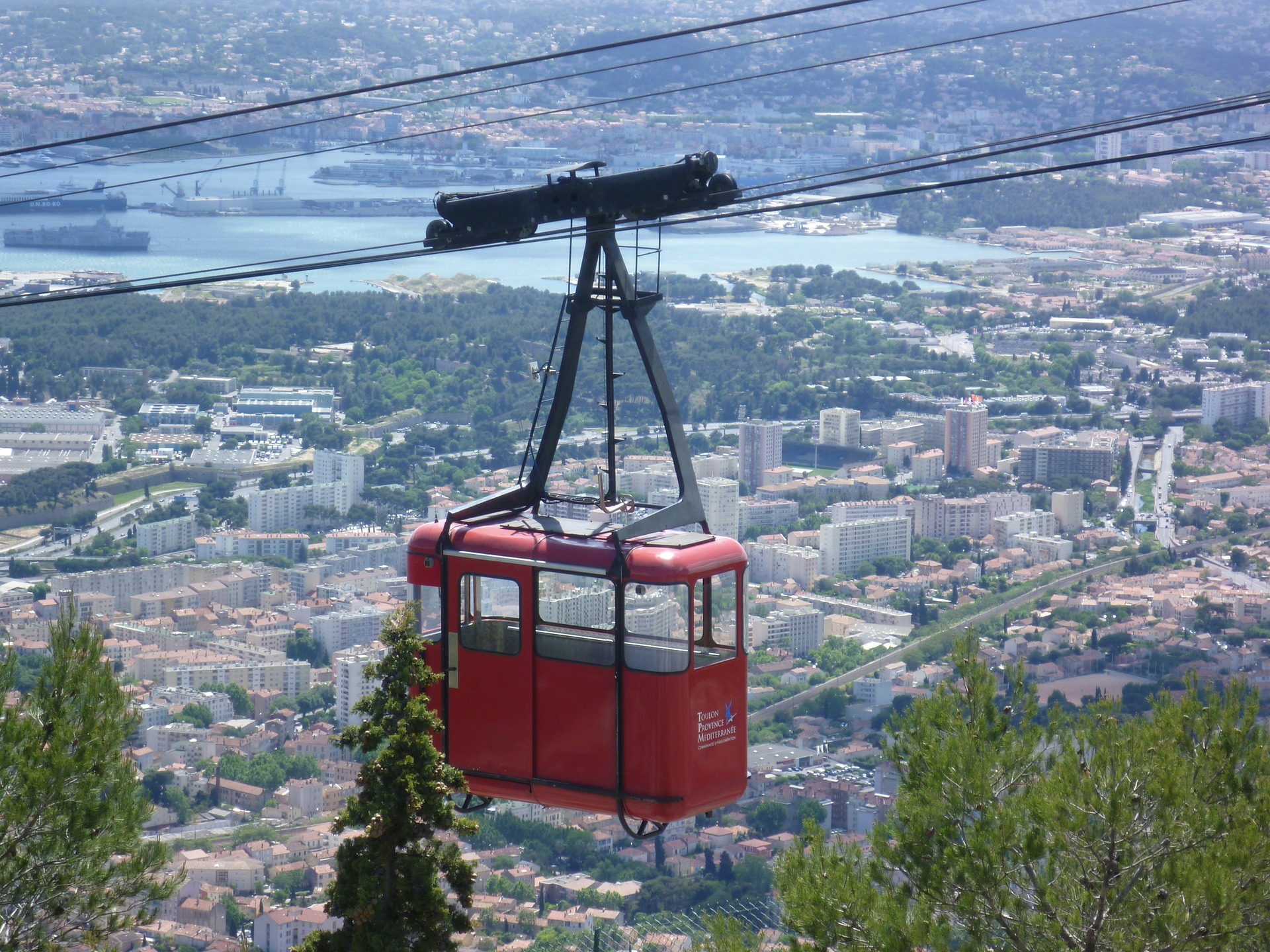 cable-car-2055439_1920