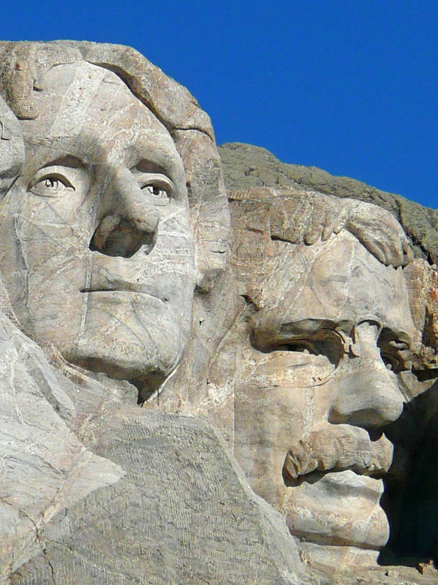 mount-rushmore-g011a5473e_1920