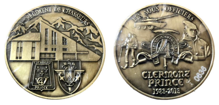 médaille Régiment de Chasseurs-PhotoRoom.png-PhotoRoom.png