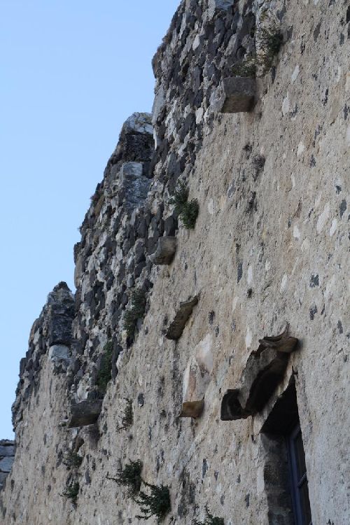 Le rempart de la Porte des Tournelles.