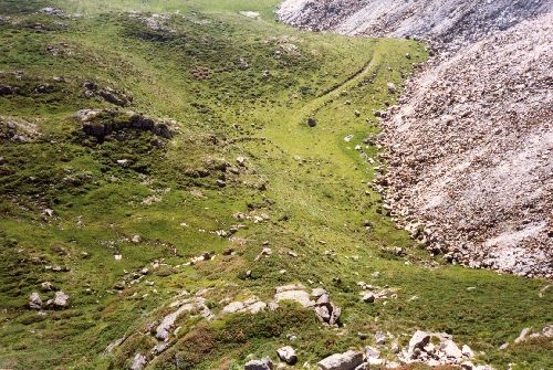 Cromlech du Col de la Peyre (Ph. Coll. Privée / Ariège Magazine)