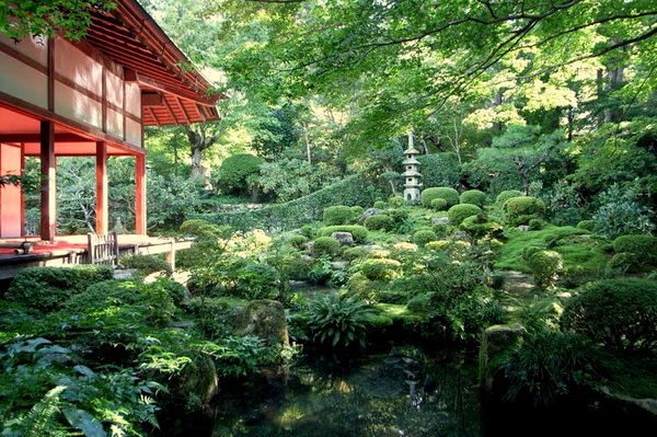 sanzen-in-temple-garden-M.jpg