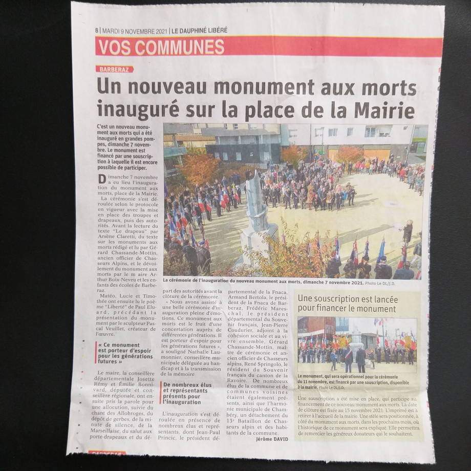 Article Dauphiné Libéré Inauguration Monument aux Morts Barberaz 7 nov 2021.jpg