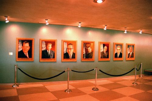 Les 7 premiers secrétaires généraux