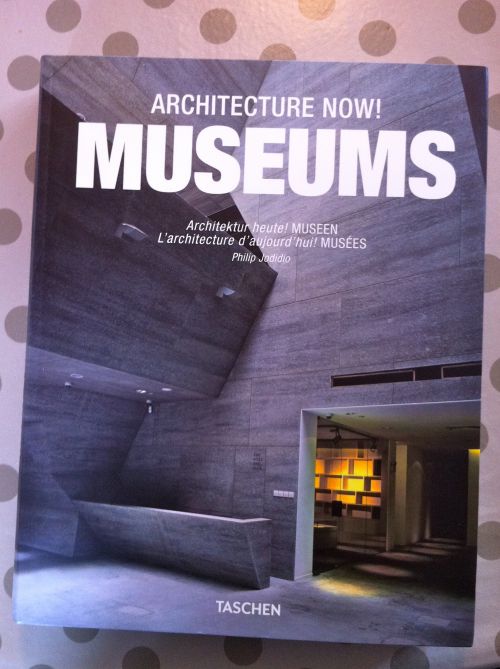 Architecture now! Museums. English, français, allemand. Neuf. 30 chf