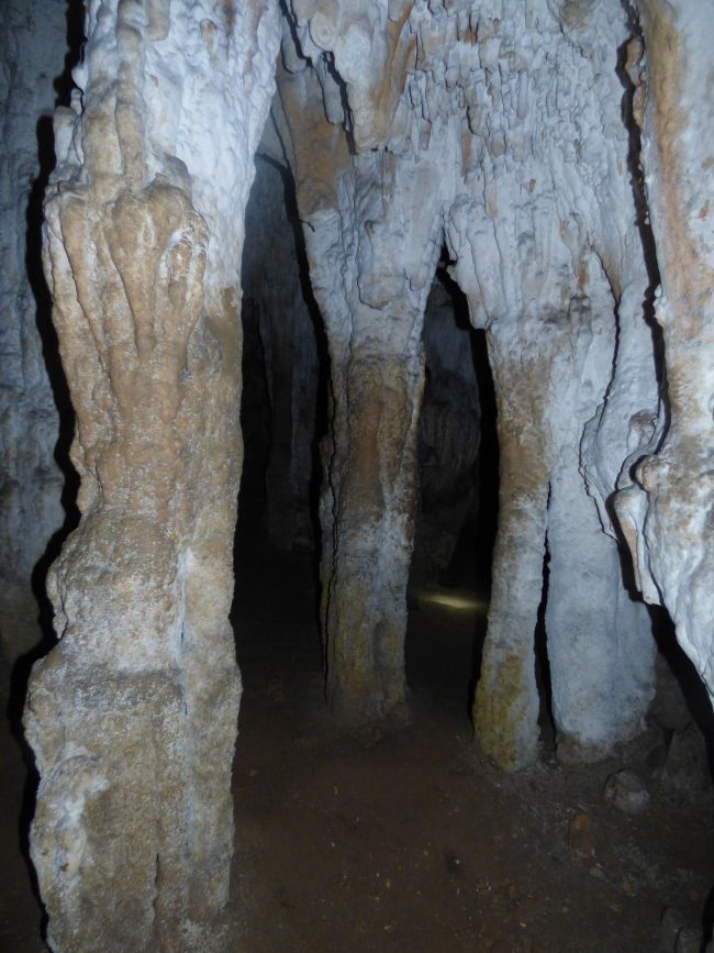 Intérieur d'une grotte Périgourdine