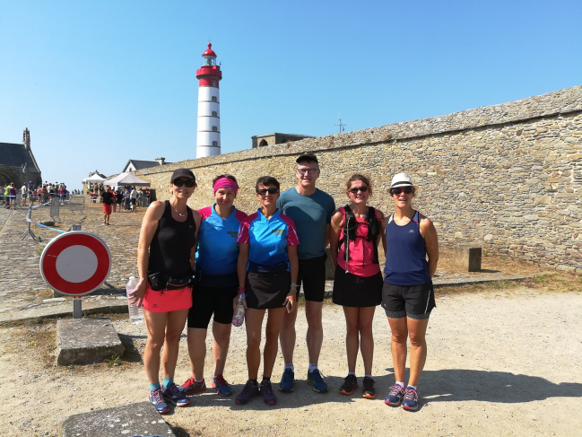 Départ des duo pour le 20 Km de la pointe St Mathieu