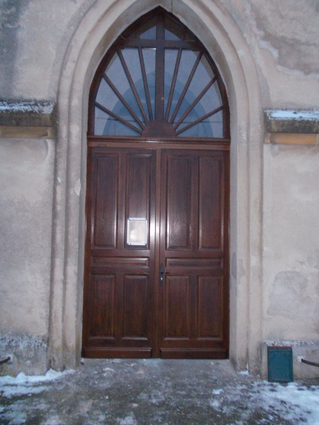 Nouvelle porte d'église