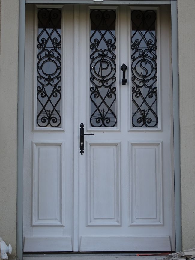 Porte d entrée en chêne  : finition blanc