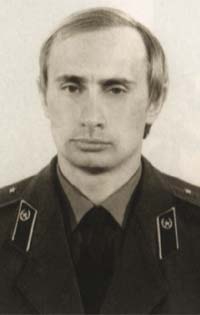 Vladimir_Putin_in_KGB_uniform.jpg