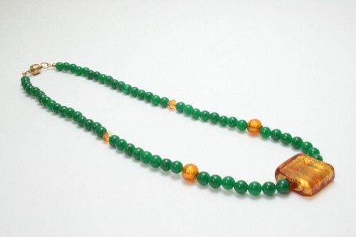 Collier de perles de Jade, Murano et Swarovski