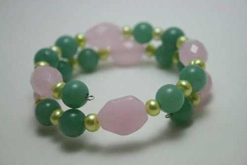 Bracelet Perles de culture, jade et rose
