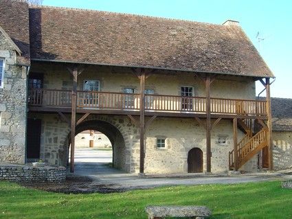 Le manoir de la  Cour, les coursières