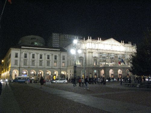 La Scala de nuit