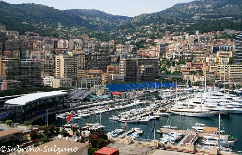 Monaco et les tribunes pour le Grand prix de Formule 1