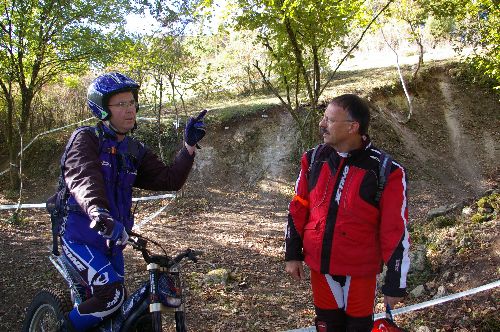 Eric Officiel Juge de Zone Trial + Commissaire Technique et Jean Marc Officiel Dircteur de Course, Les 2 Traceurs du trial