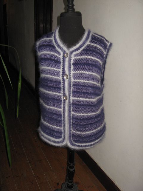 Gilet bleu angora - rayonne - lacet de soie