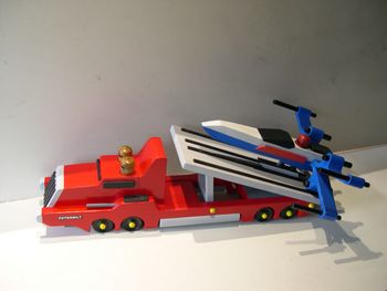Starfleet X-Wing P- 5100 et son camion de transport Peterbilt 5000  : Toymaking-plans
