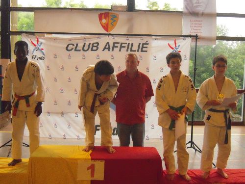 Monsieur Hédi 3eme...peut etre un peu volé par l'arbitrage mais bon...