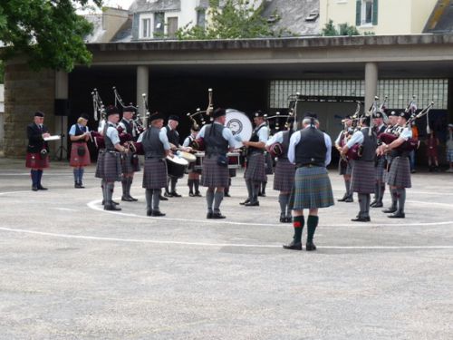 Pipe band competition (Isle of Cumbrae Pipe Band)