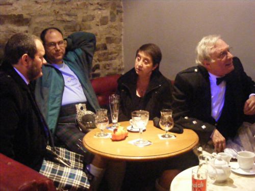 Eric, Stéphan, Madame et Monsieur le Président de la Kilt Society de France