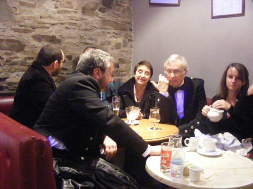 Eric, PEB, Madem et Monsieur le Président de la Kilt Society de France, et Esther