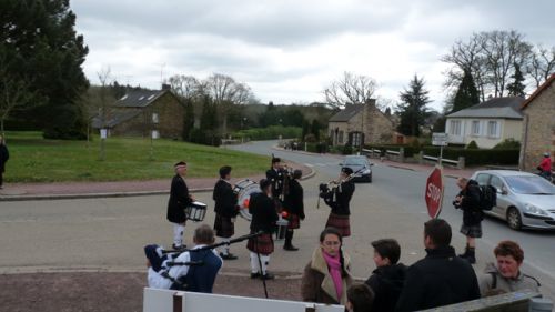 1er défilé du 1er Breizh Tartan Day