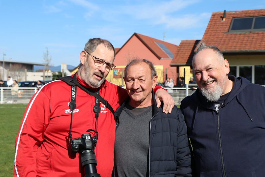 Sacré Michel Mehlen, ici à gauche aux coté de son ami Dédé Kosala, à Ungersheim, samedi matin
