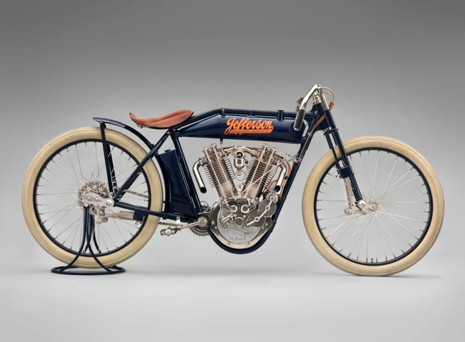 07_early_amer_motorcycles_sfom.jpg