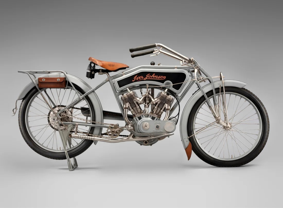 12_early_amer_motorcycles_sfom.jpg