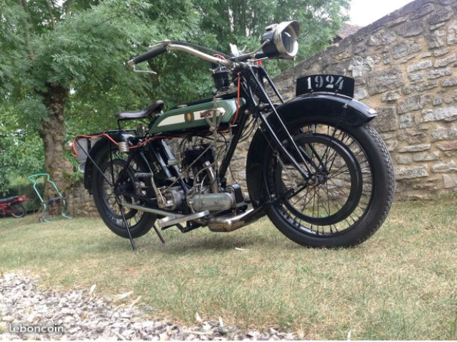 4 BSA  H 550CC 1924.png