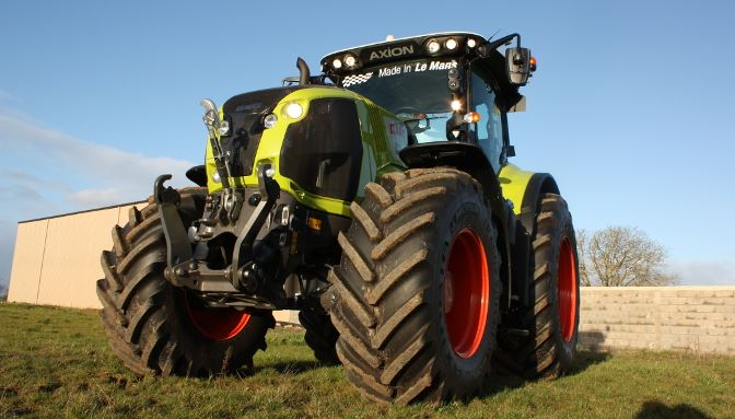 claas 870 300 cv.png