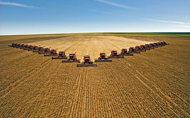 Case-IH-Axial-Flow-harvester.jpg