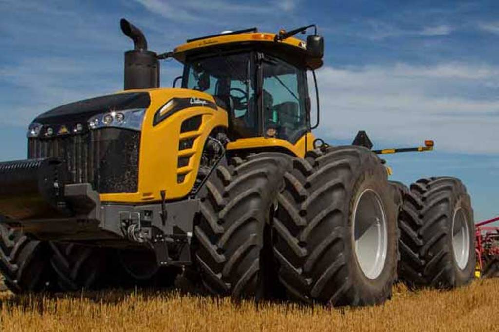 biggest-tractors-in-the-world-agco CHALLENGER MT 975.jpg