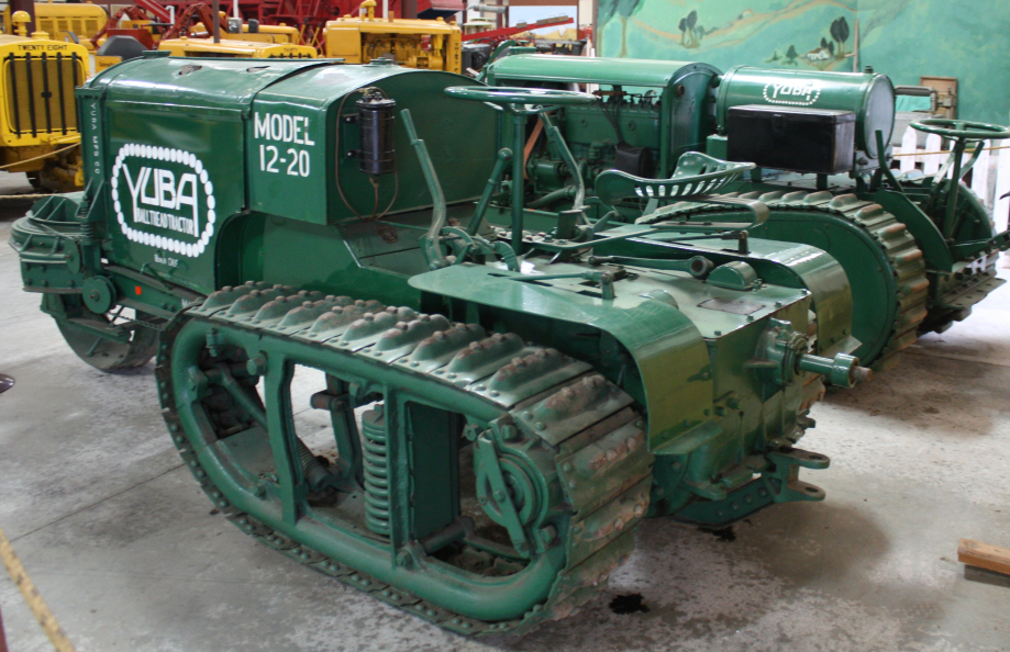 yuba-model-12-20-tractor-1920-heidrick-ag-musuem-woodland-ca-2104-072.jpg