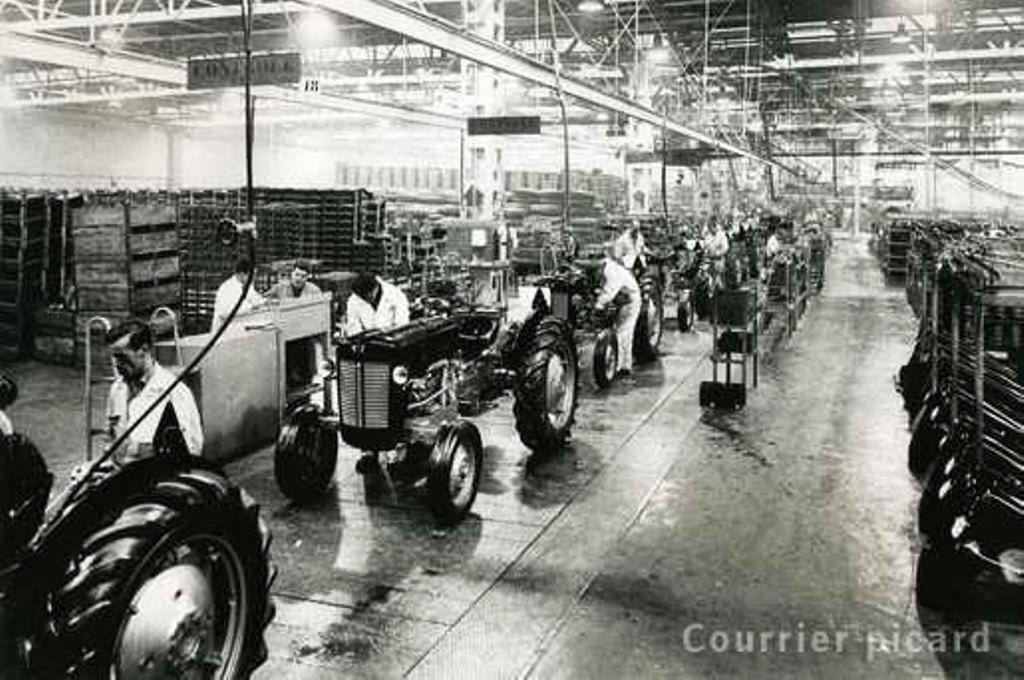 L-usine-de-tracteurs-fete-ses-50-ans_reference-d5085.jpg