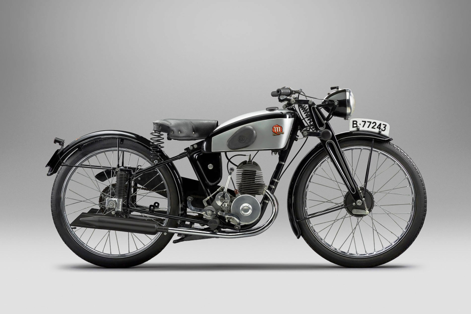 3 first-montesa-honda-motorcycles-web1945.jpg