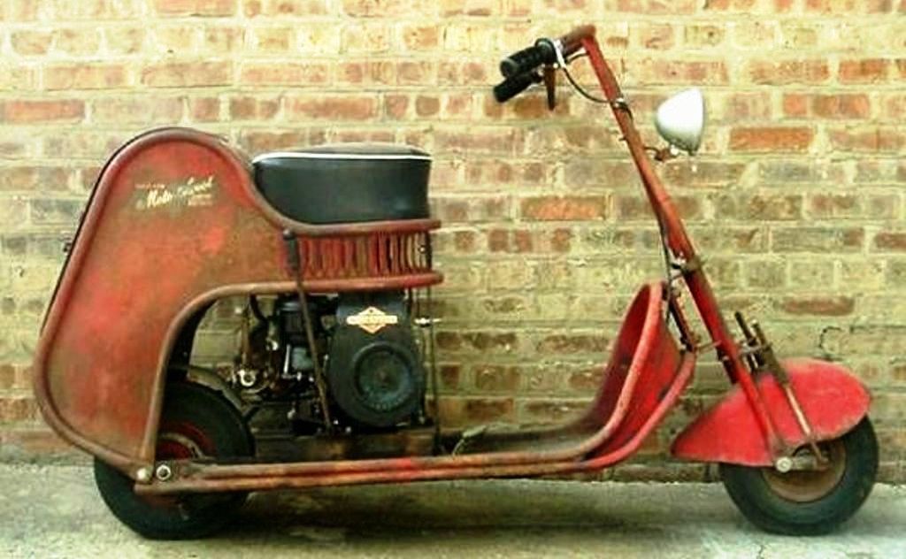 0 14 moped scooter 1940.jpg
