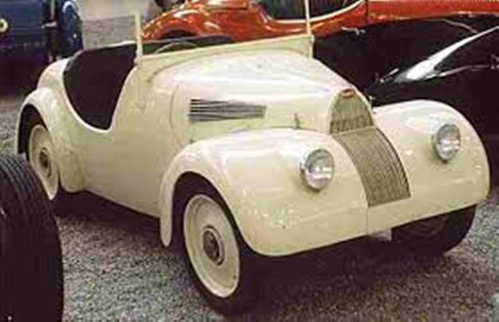 bugatti t68 1940.jpg