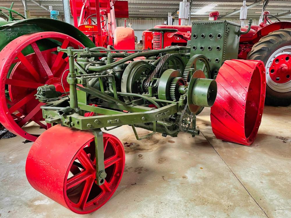 0 1904-ivel-ivel-agricultural-motors-trac-63253157f0ae2.jpg