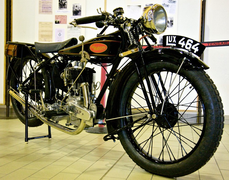 4 1 Ready-moto-1926 b.jpg
